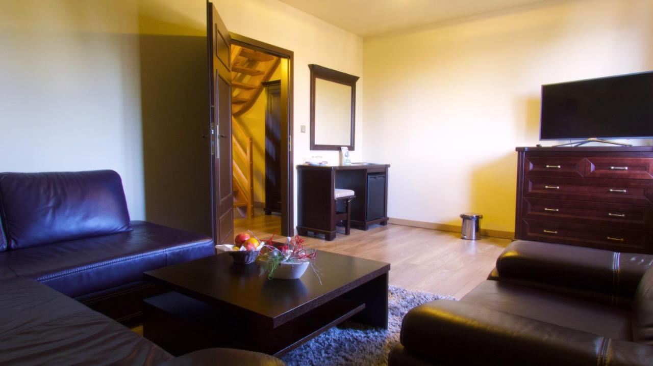 Hotel Ján Moldava Esterno foto
